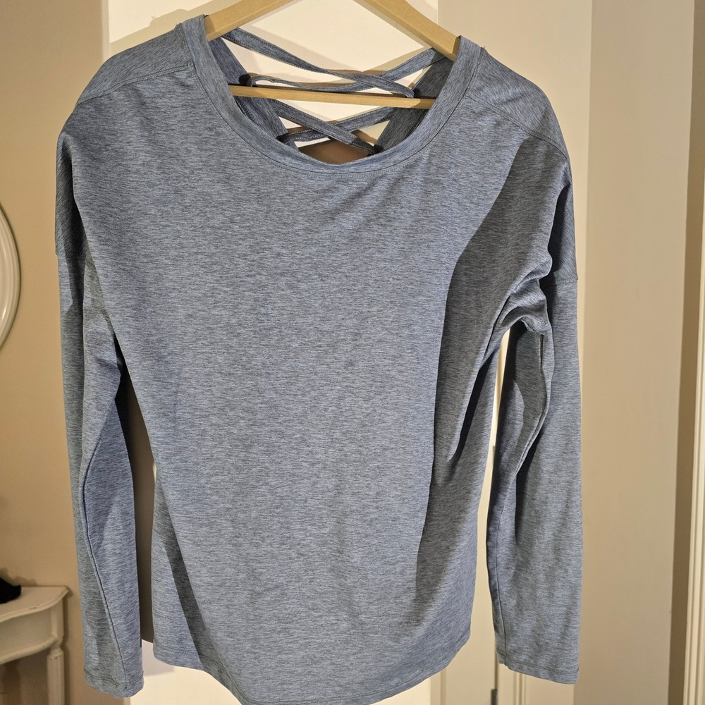Apana Womens‎ Small Gray Long Sleeve Activewear Top Strappy Back Yoga Shirt